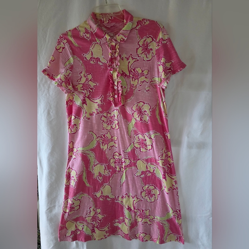 Lilly Pulitzer T-shirt Dress With Pretty Yellow and Pink Flowers.so Comfortable